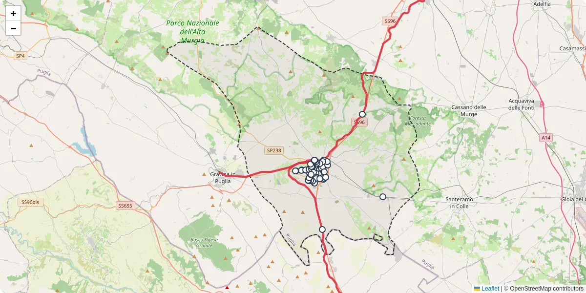 Mappa dettagliata del trasporto pubblico a Altamura con linee autobus, tram e collegamenti