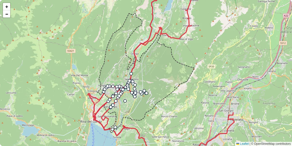 Mappa dettagliata del trasporto pubblico a Arco con linee autobus, tram e collegamenti