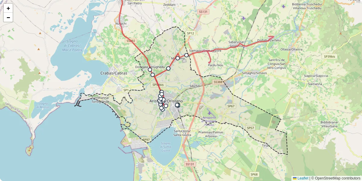 Mappa dettagliata del trasporto pubblico a Aristanis/Oristano con linee autobus, tram e collegamenti