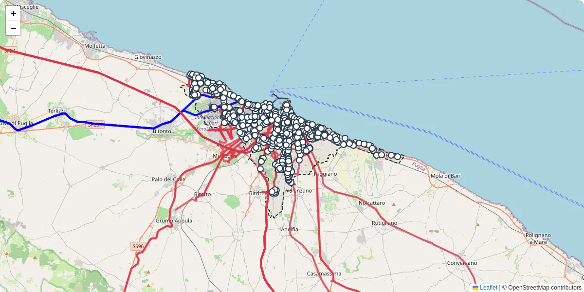Mappa dettagliata del trasporto pubblico a Bari con linee autobus, tram e collegamenti