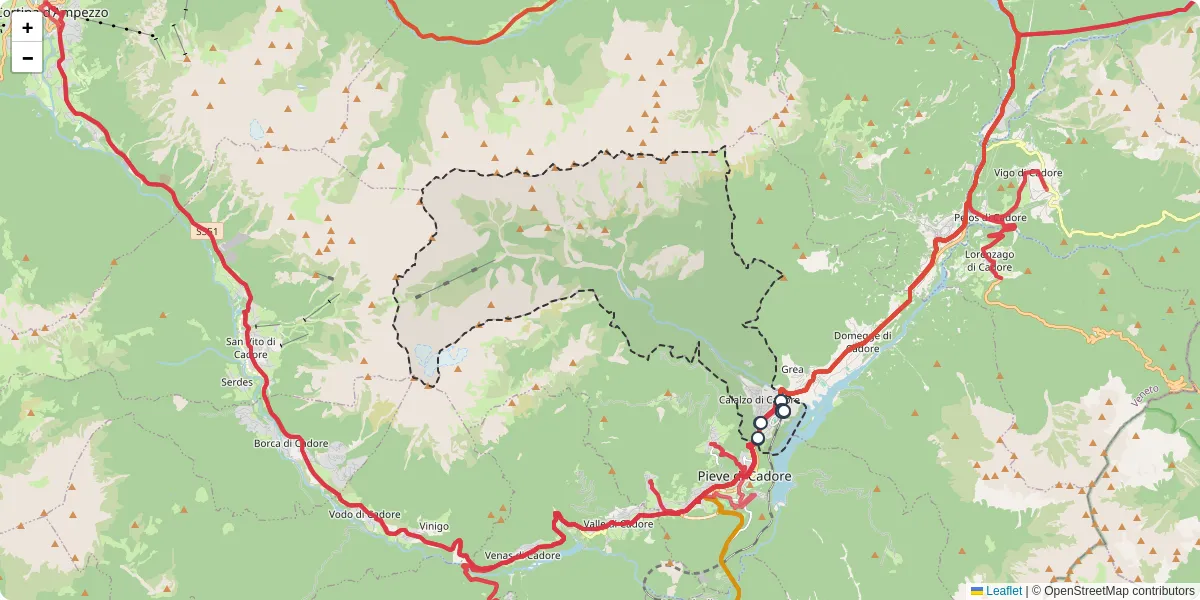 Mappa dettagliata del trasporto pubblico a Calalzo di Cadore con linee autobus, tram e collegamenti