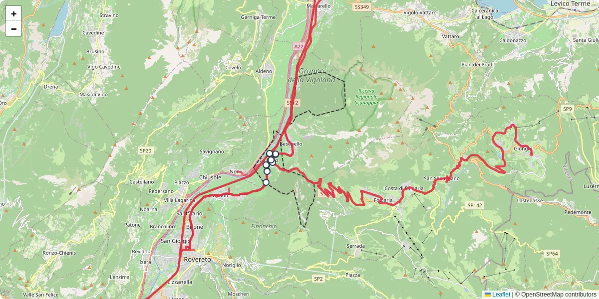 Mappa dettagliata del trasporto pubblico a Calliano con linee autobus, tram e collegamenti