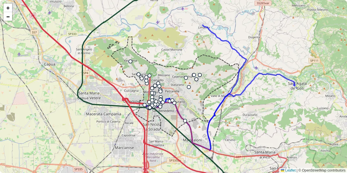 Mappa dettagliata del trasporto pubblico a Caserta con linee autobus, tram e collegamenti
