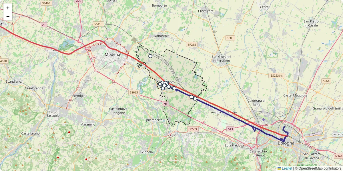 Mappa dettagliata del trasporto pubblico a Castelfranco Emilia con linee autobus, tram e collegamenti