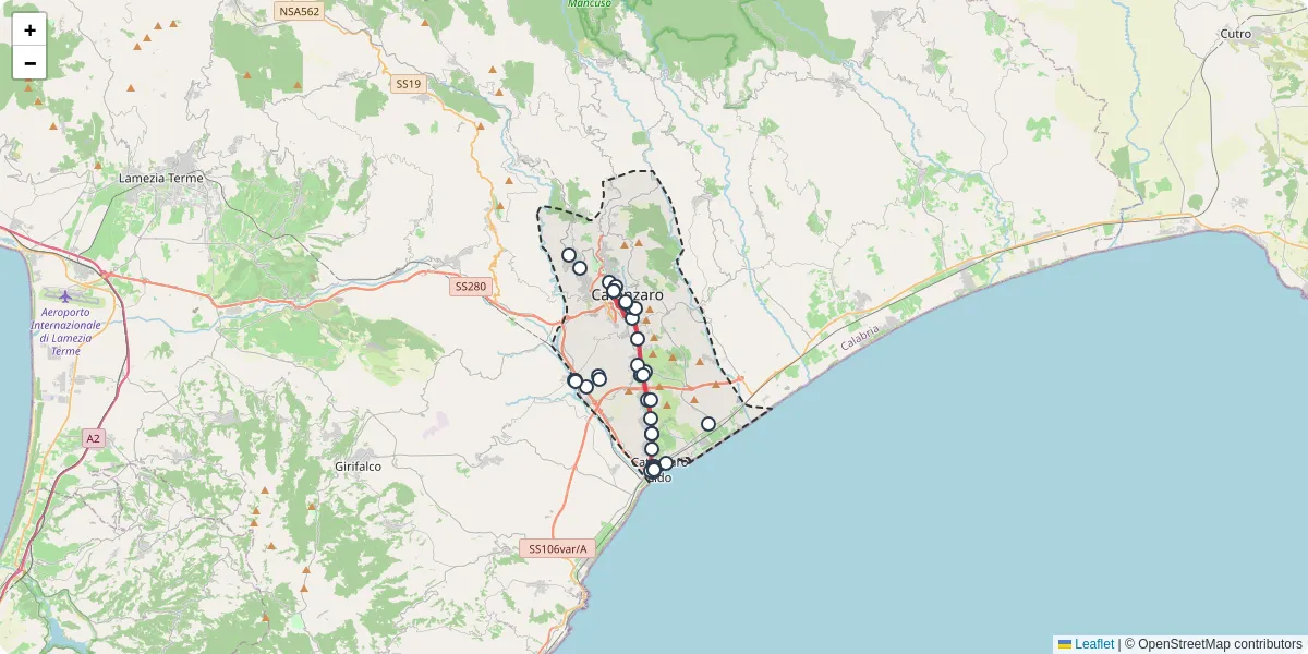 Mappa dettagliata del trasporto pubblico a Catanzaro con linee autobus, tram e collegamenti