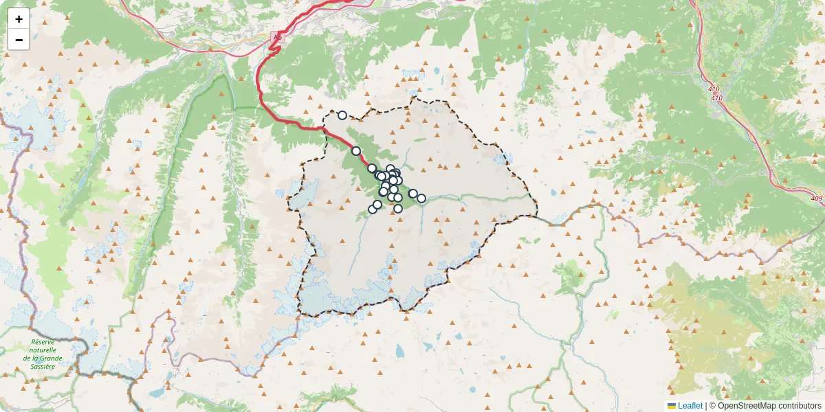 Mappa dettagliata del trasporto pubblico a Cogne con linee autobus, tram e collegamenti