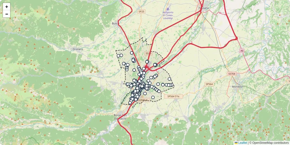 Mappa dettagliata del trasporto pubblico a Cuneo con linee autobus, tram e collegamenti
