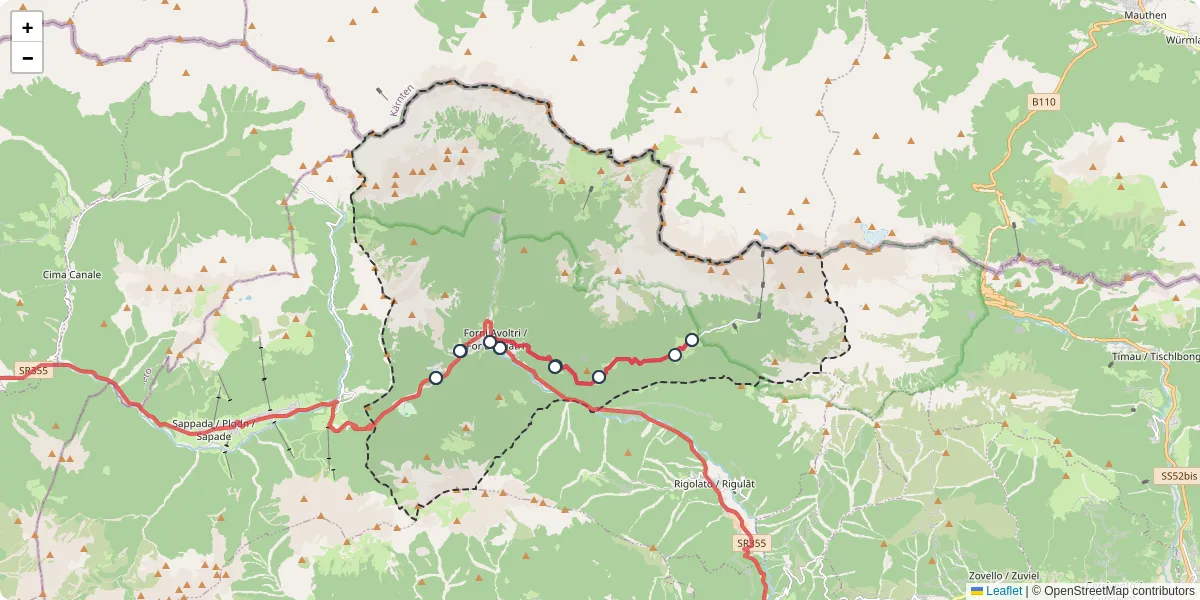 Mappa dettagliata del trasporto pubblico a Forni Avoltri / For Davuatri con linee autobus, tram e collegamenti