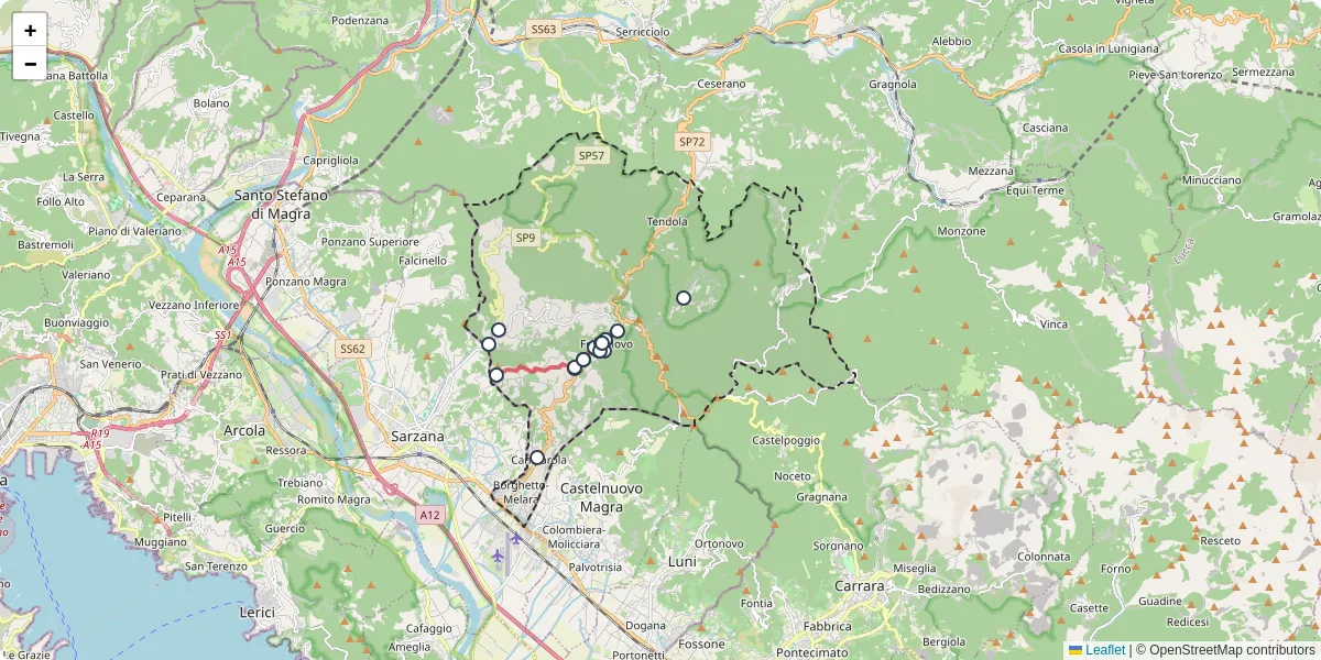 Mappa dettagliata del trasporto pubblico a Fosdinovo con linee autobus, tram e collegamenti