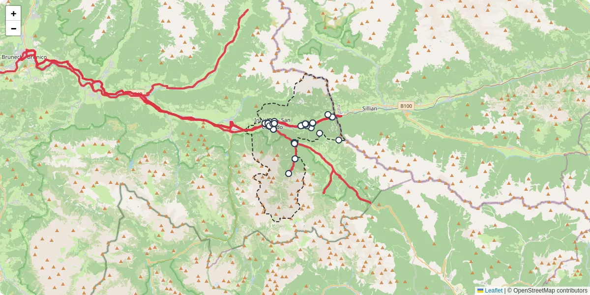 Mappa dettagliata del trasporto pubblico a Innichen - San Candido con linee autobus, tram e collegamenti