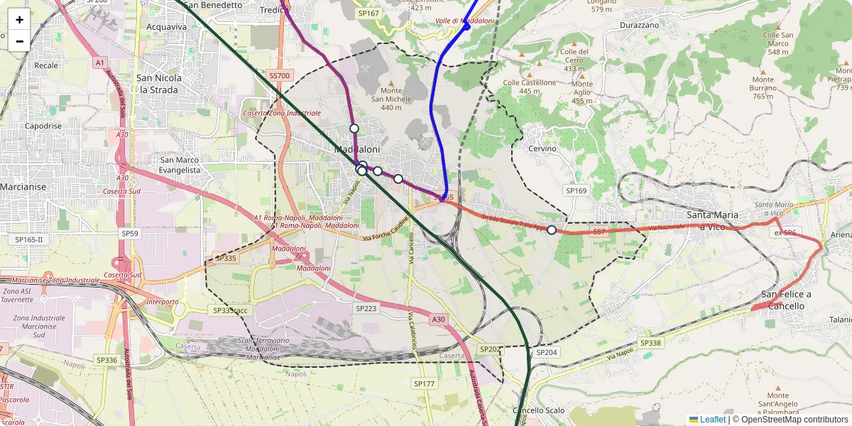 Mappa dettagliata del trasporto pubblico a Maddaloni con linee autobus, tram e collegamenti