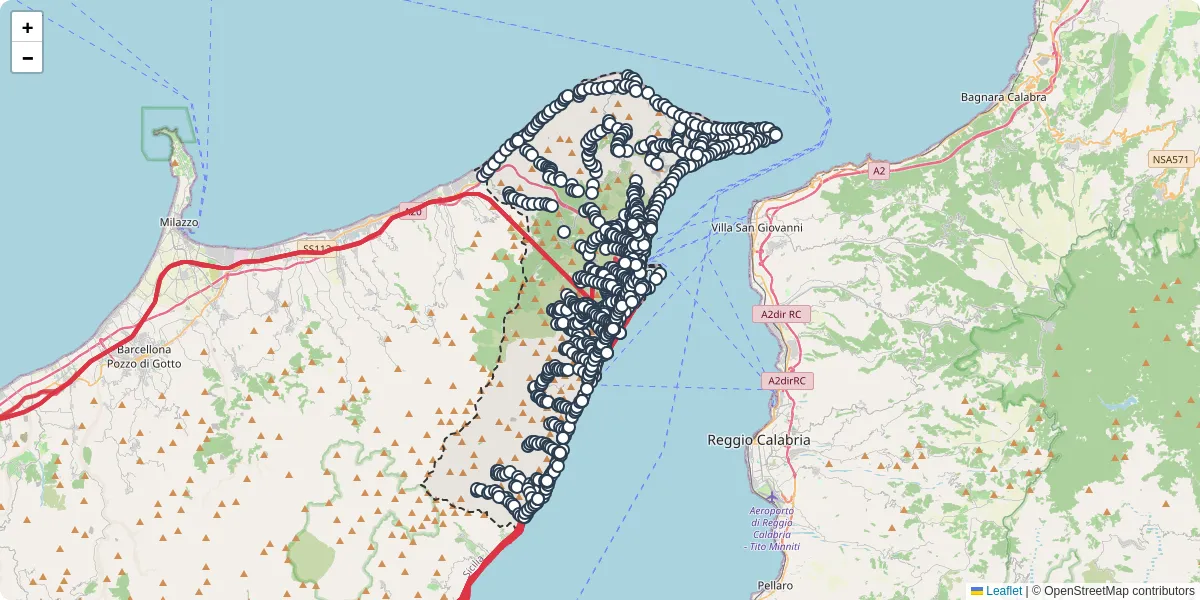 Mappa dettagliata del trasporto pubblico a Messina con linee autobus, tram e collegamenti