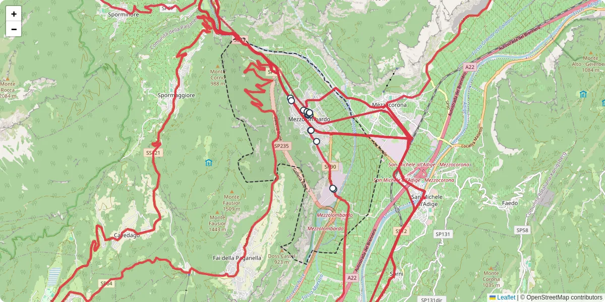 Mappa dettagliata del trasporto pubblico a Mezzolombardo con linee autobus, tram e collegamenti