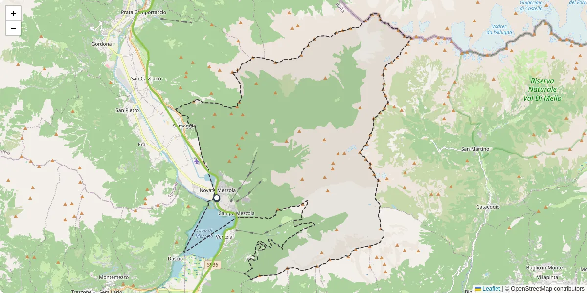 Mappa dettagliata del trasporto pubblico a Novate Mezzola con linee autobus, tram e collegamenti