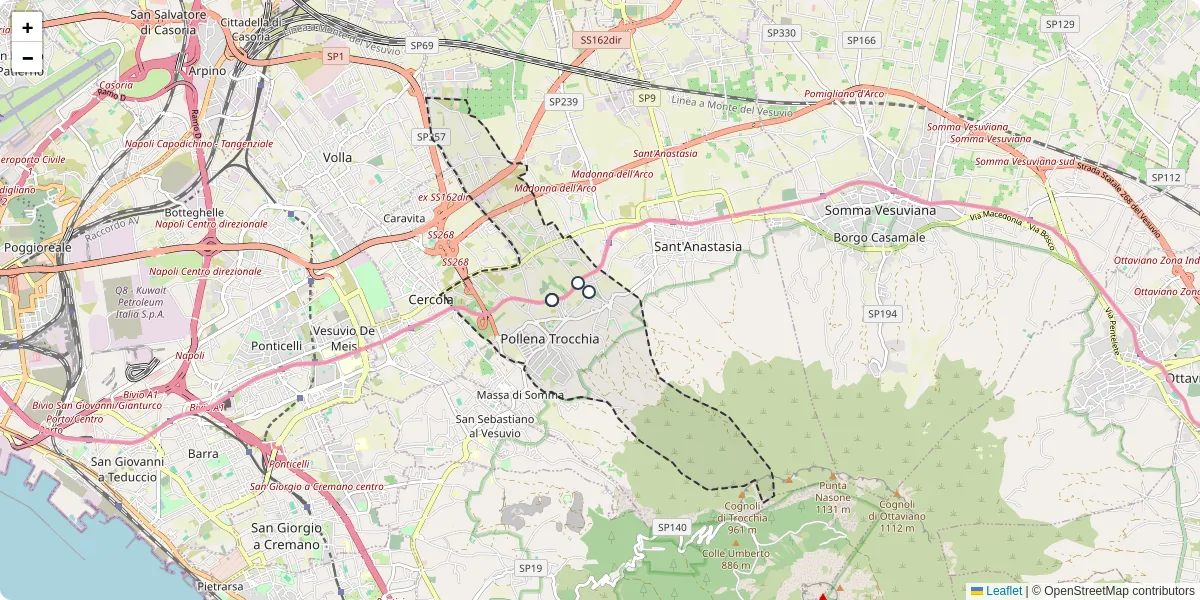 Mappa dettagliata del trasporto pubblico a Pollena Trocchia con linee autobus, tram e collegamenti