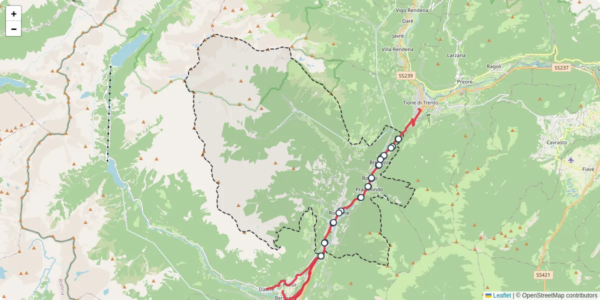 Mappa dettagliata del trasporto pubblico a Sella Giudicarie con linee autobus, tram e collegamenti