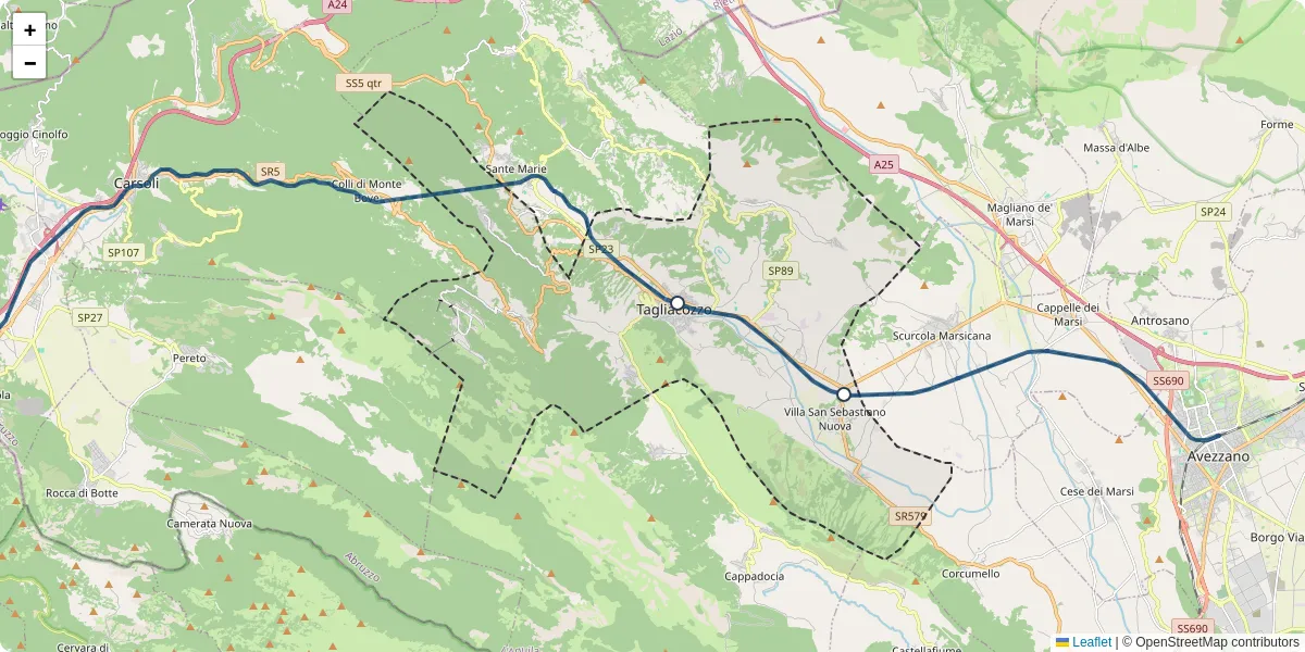 Mappa dettagliata del trasporto pubblico a Tagliacozzo con linee autobus, tram e collegamenti