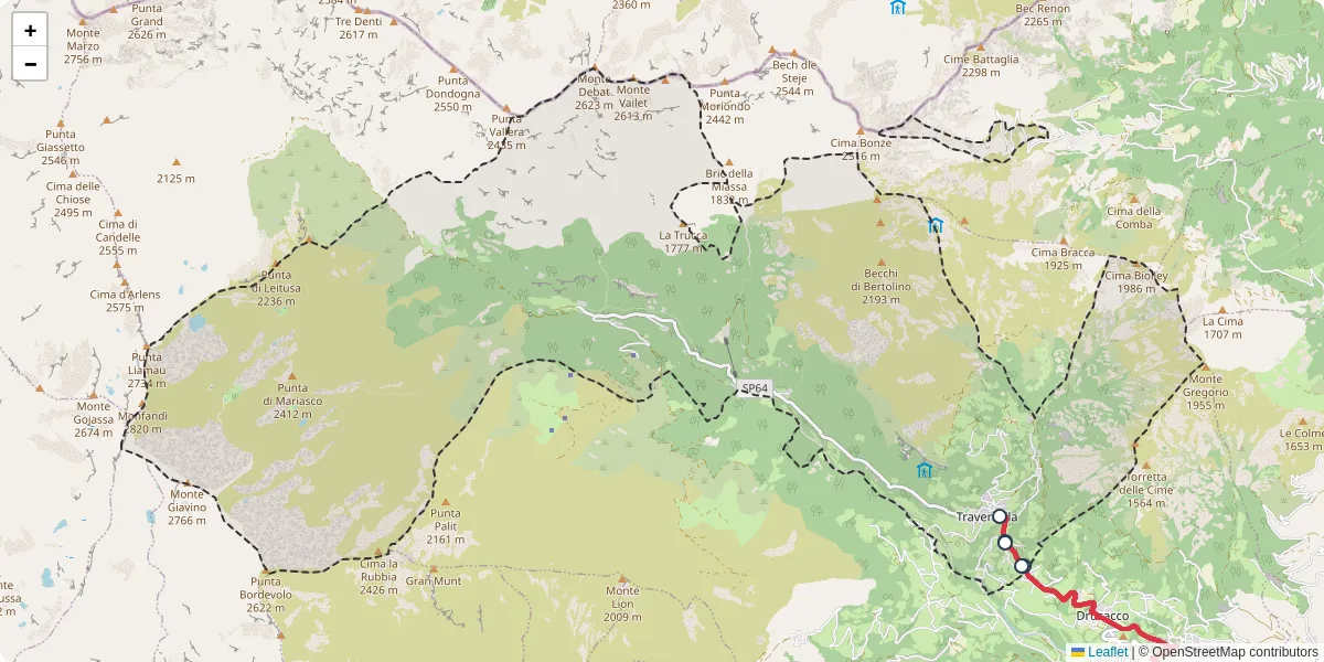 Mappa dettagliata del trasporto pubblico a Traversella con linee autobus, tram e collegamenti