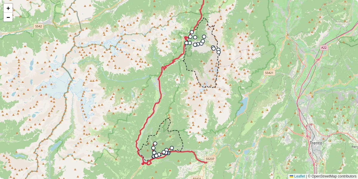 Mappa dettagliata del trasporto pubblico a Tre Ville con linee autobus, tram e collegamenti