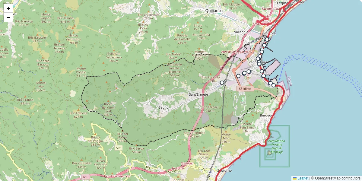 Mappa dettagliata del trasporto pubblico a Vado Ligure con linee autobus, tram e collegamenti
