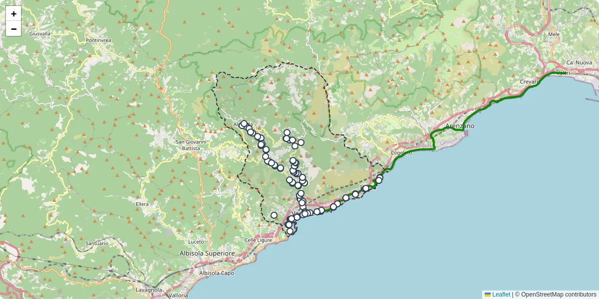 Mappa dettagliata del trasporto pubblico a Varazze con linee autobus, tram e collegamenti