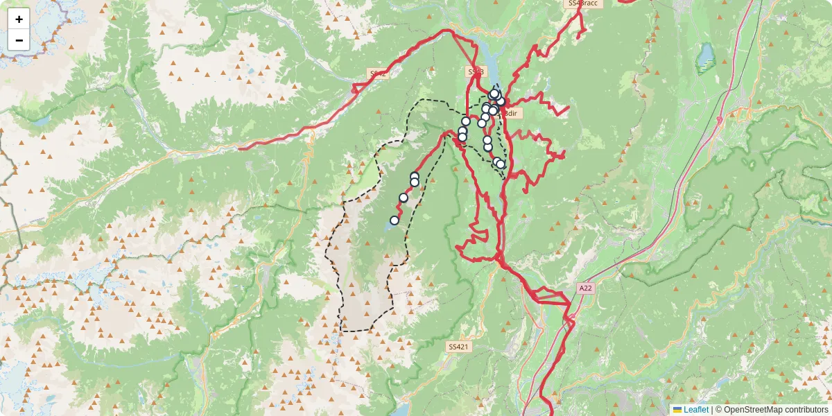 Mappa dettagliata del trasporto pubblico a Ville d'Anaunia con linee autobus, tram e collegamenti